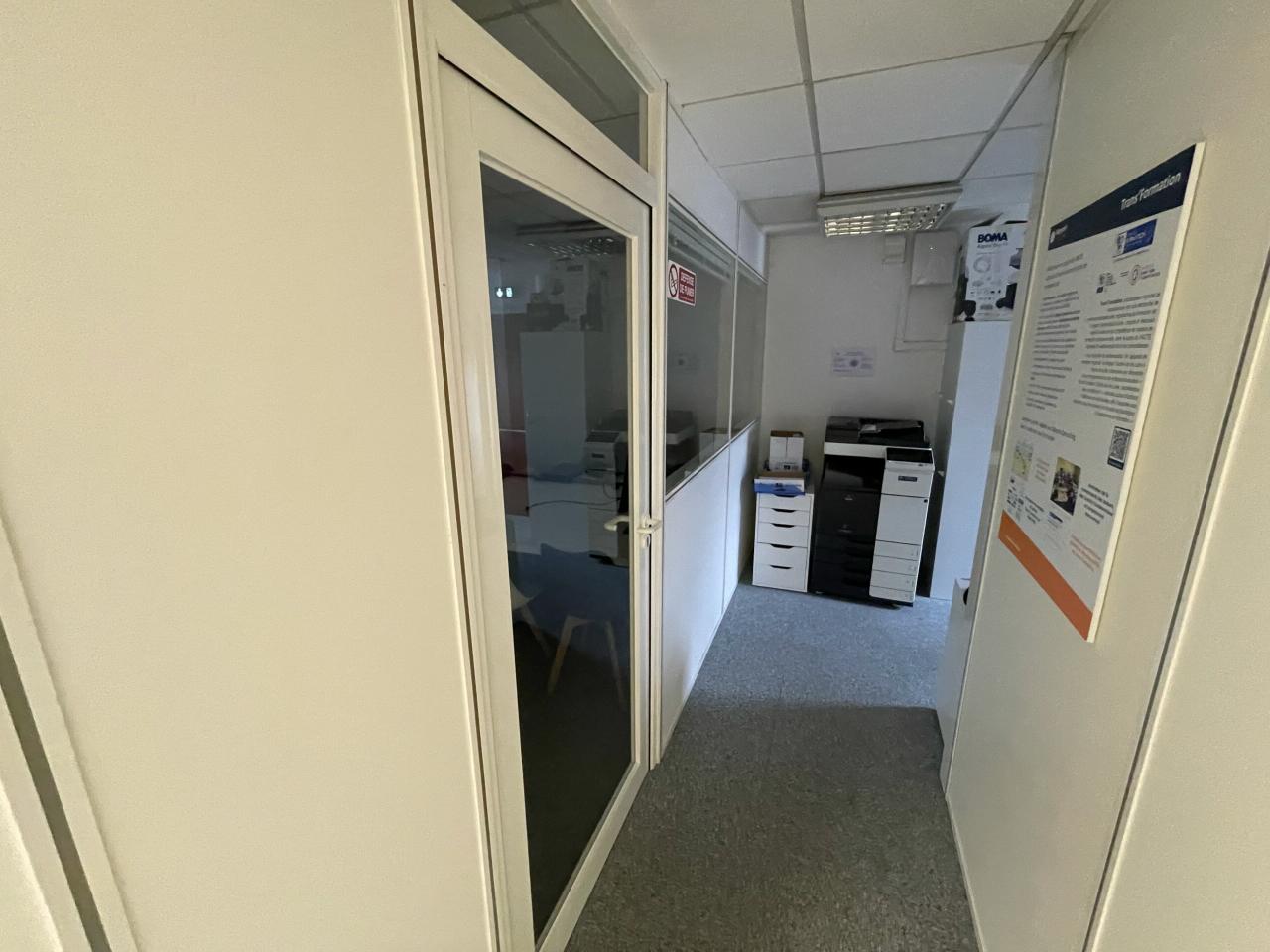 Bureau Tours 90m² Location bureau Tours Indre-et-Loire OLBUR2425354 2
